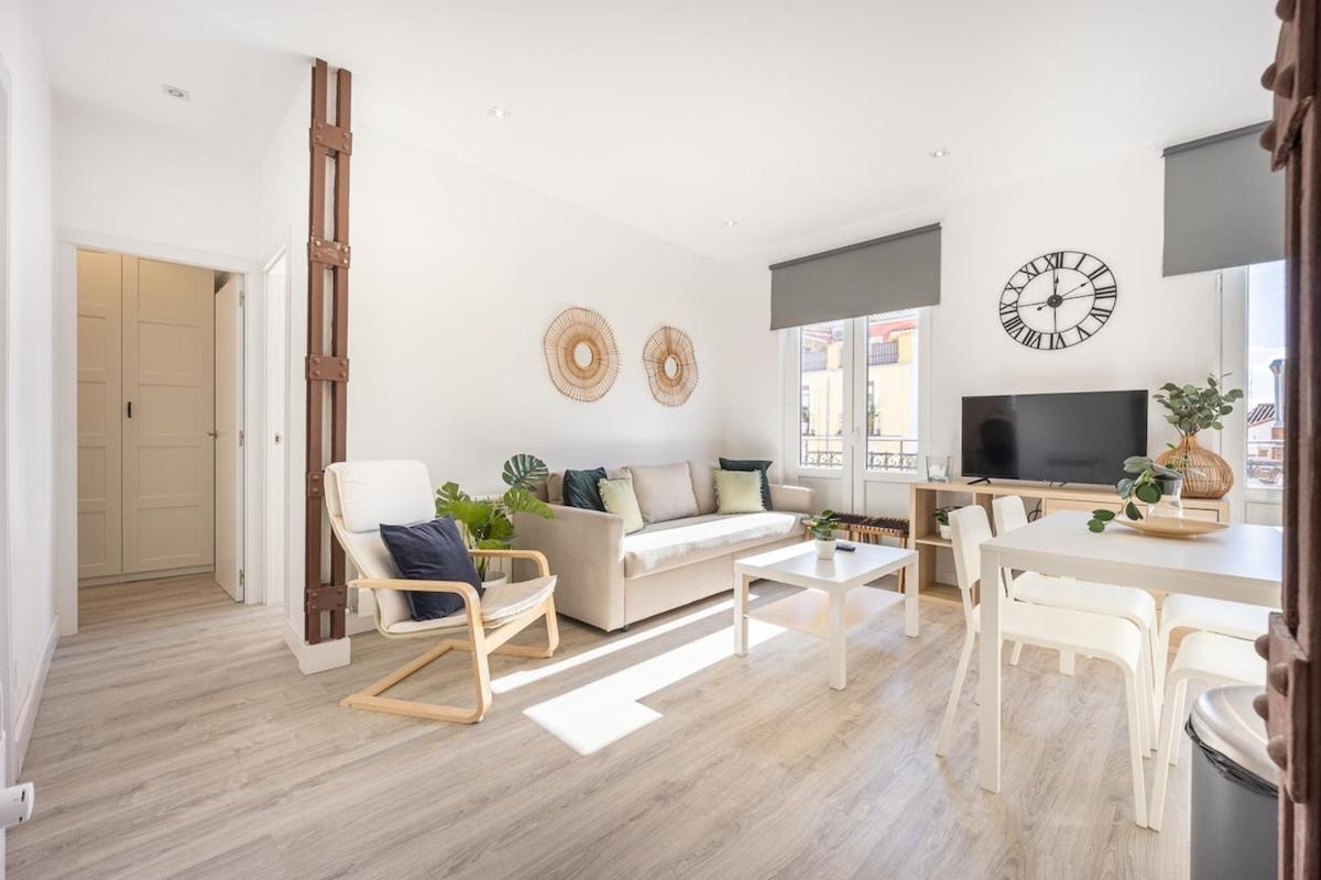 Apartamento Con Vistas En Lavapies Madrid Exterior photo