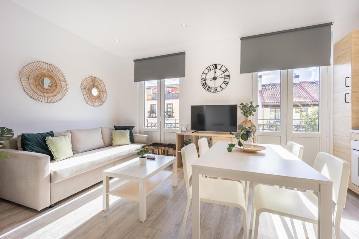 Apartamento Con Vistas En Lavapies Madrid Exterior photo